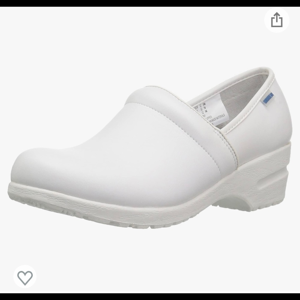 Brand new Cherokee nursing shoes